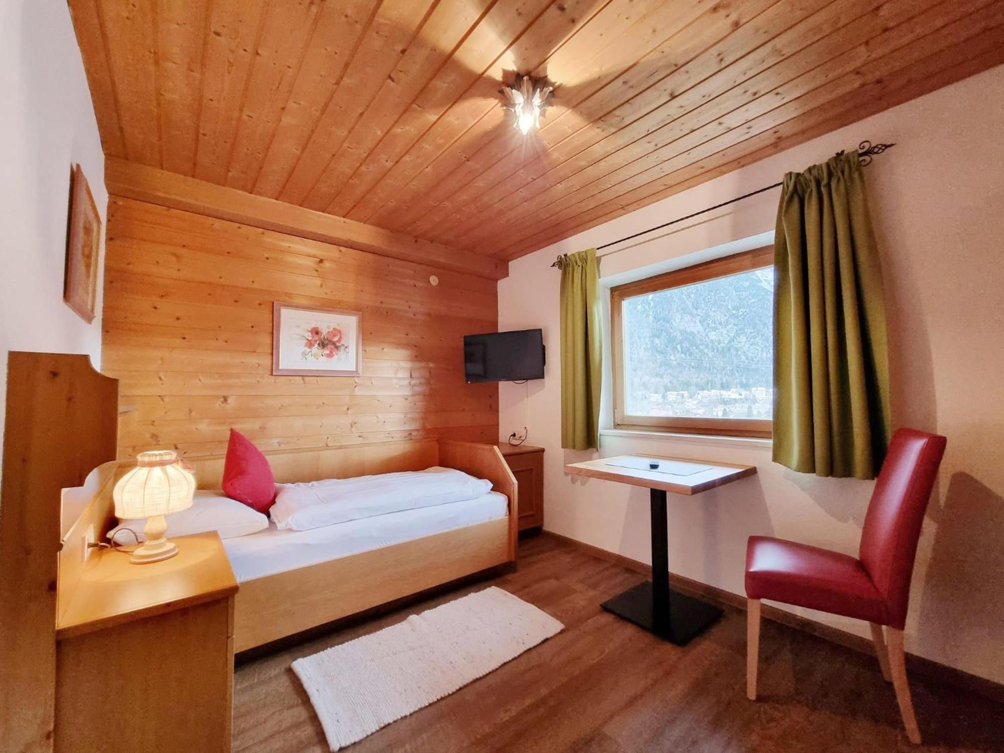 Ferienhaus Goldenes Landl Mittenwald Exterior foto